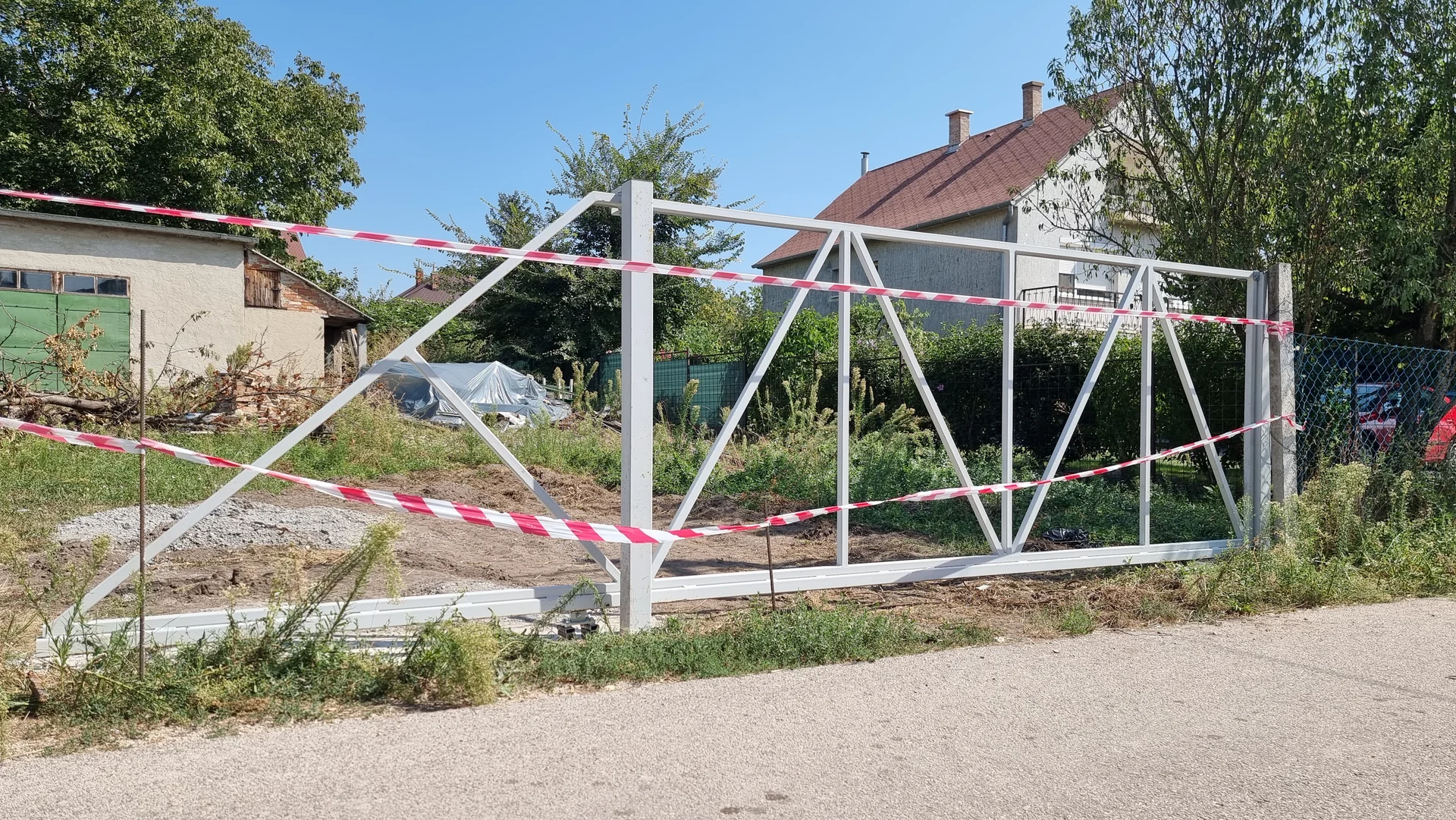 Úszókapu szerkezet